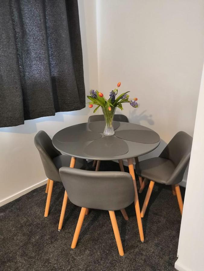 Delight Apartment, Close To Excel, London City Airport & O2! Ngoại thất bức ảnh